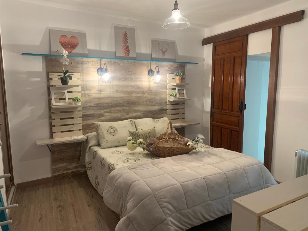 El Refugio De Chloe Villa Villar de Ves Bagian luar foto