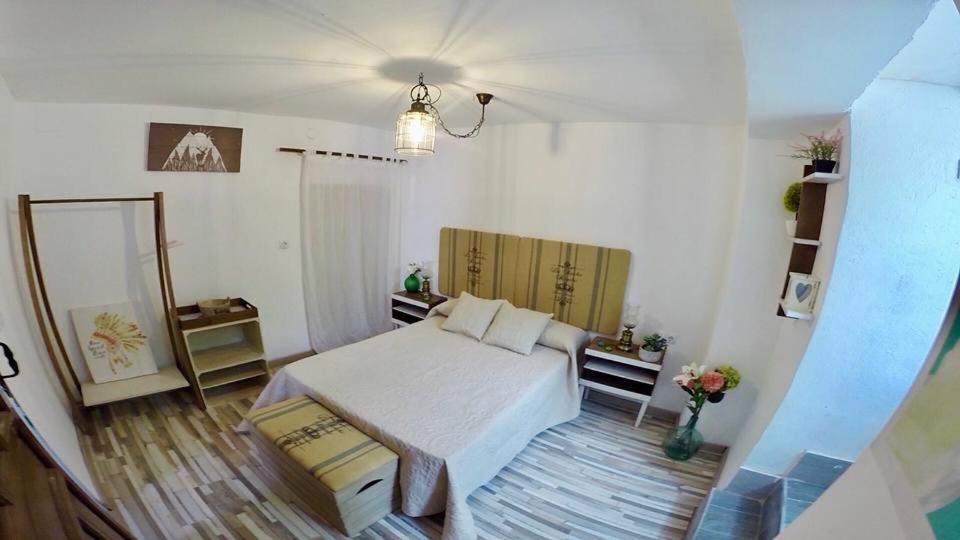 El Refugio De Chloe Villa Villar de Ves Bagian luar foto