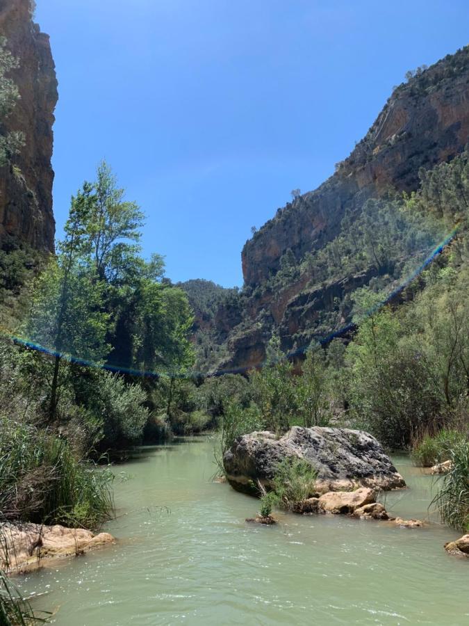 El Refugio De Chloe Villa Villar de Ves Bagian luar foto